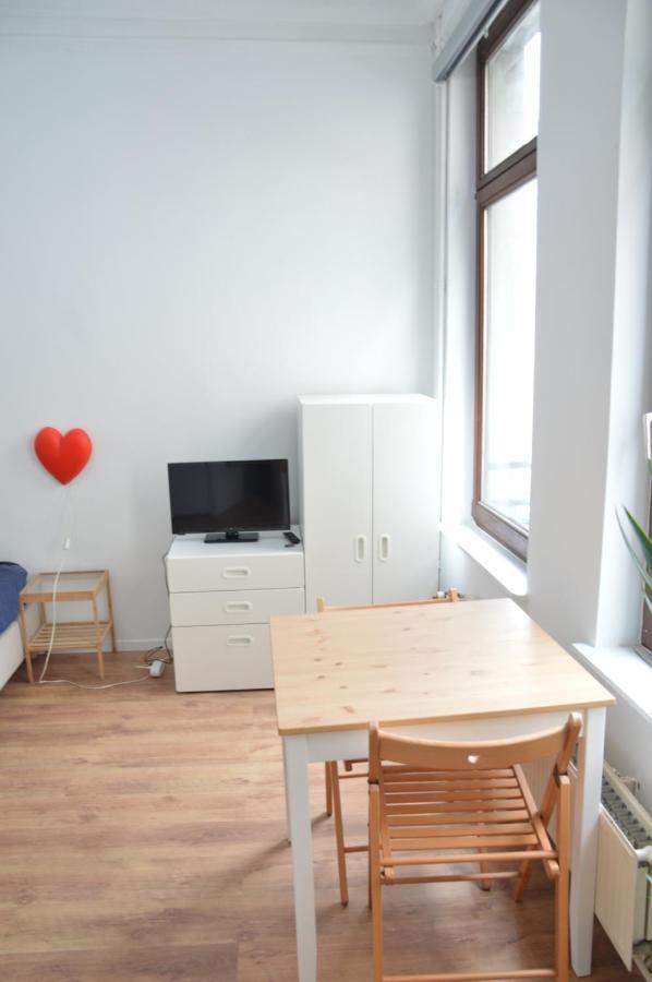 Apartment Awesome Studio In Marolles Brüssel